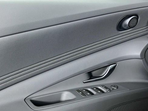 New 2026 Hyundai Elantra SEL Sport Premium image 16