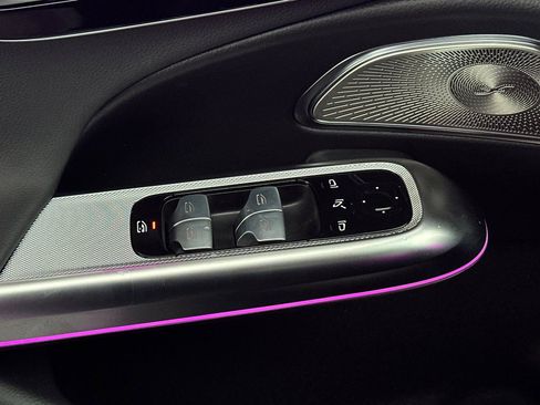 New 2025 Mercedes-Benz E 350 Sedan image 22