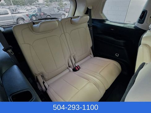 Used 2022 Jeep Grand Cherokee L Limited RWD image 30