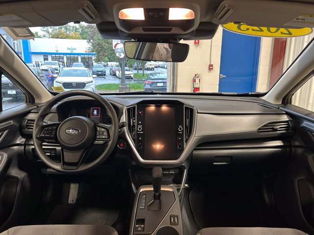 Used 2025 Subaru Crosstrek 2.5i Premium AWD/4WD image 16