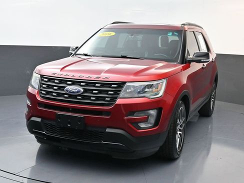 Used 2016 Ford Explorer Sport w/ Equipment Group 401A image 10