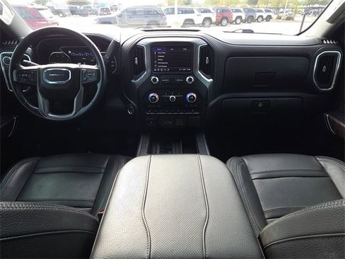 Used 2023 GMC Sierra 2500 Denali w/ Denali Ultimate Package image 12