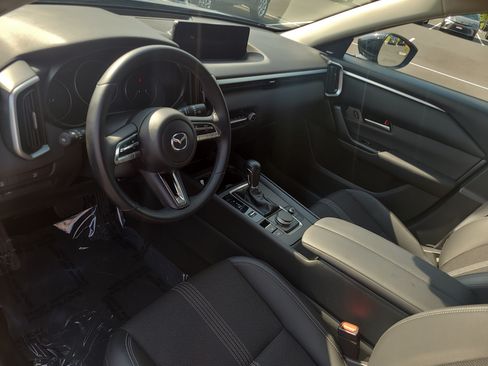 Used 2024 MAZDA CX-50 AWD 2.5 S w/ Accent Package image 15
