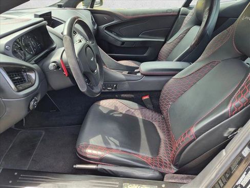 Used 2015 Aston Martin Vanquish Coupe RWD image 15