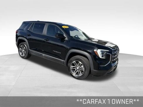 Used 2025 GMC Terrain Elevation w/ Technology Package II AWD/4WD image 2