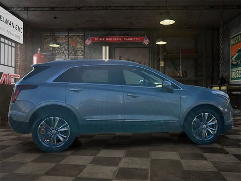 Used 2024 Cadillac XT5 Premium Luxury image 8