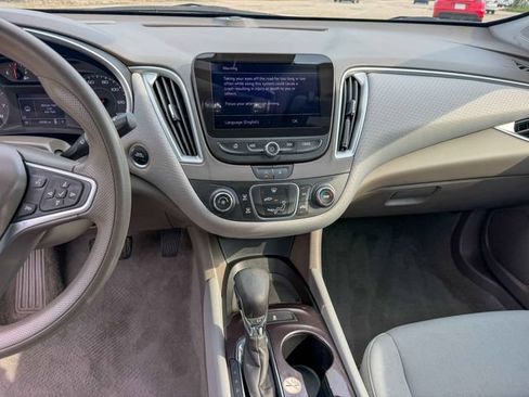 Used 2023 Chevrolet Malibu LS FWD image 11