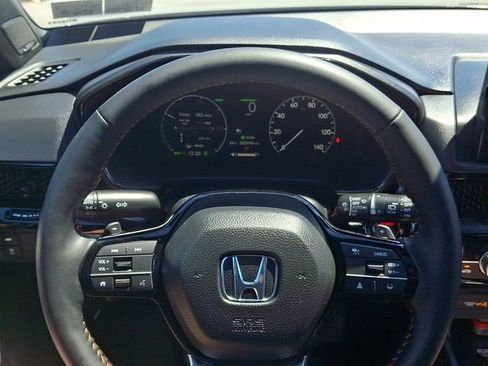 Used 2025 Honda CR-V Sport Touring image 17