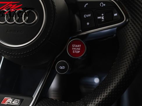 Used 2017 Audi R8 V10 plus image 40