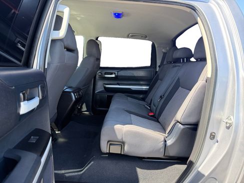 Used 2016 Toyota Tundra SR5 w/ TRD Off Road Package AWD/4WD image 16