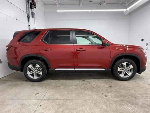 New 2025 Honda Pilot EX-L image 4