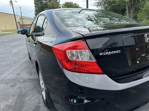 Used 2012 Honda Civic LX image 5