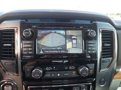 Used 2017 Nissan Titan Platinum Reserve image 20