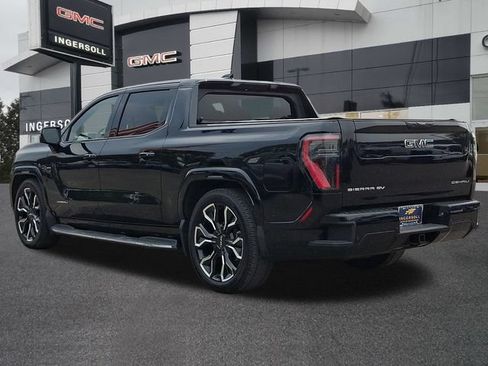 Used 2025 GMC Sierra EV Denali AWD/4WD image 23