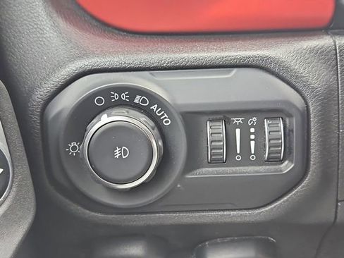 Used 2019 Jeep Wrangler Unlimited Rubicon AWD/4WD image 24