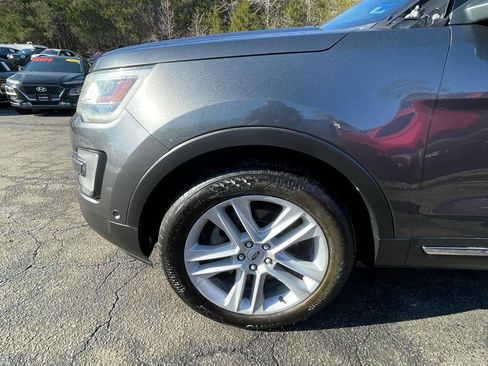 Used 2016 Ford Explorer Limited w/ Equipment Group 301A image 2