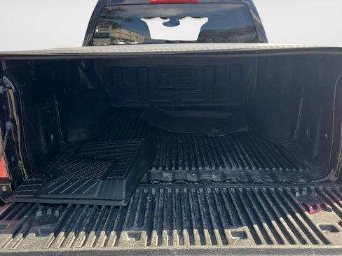 Used 2020 Chevrolet Colorado LT image 12