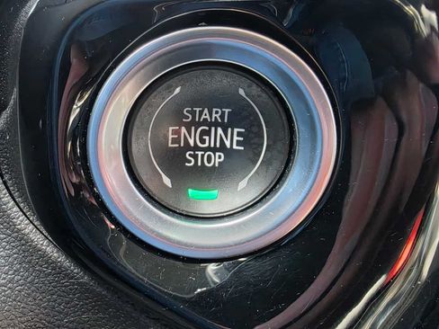 Used 2023 Chevrolet Silverado 1500 LTZ AWD/4WD image 34