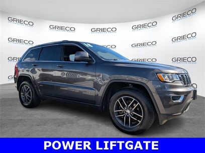 Used 2018 Jeep Grand Cherokee Laredo