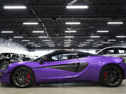 Used 2017 McLaren 570S Coupe RWD image 2
