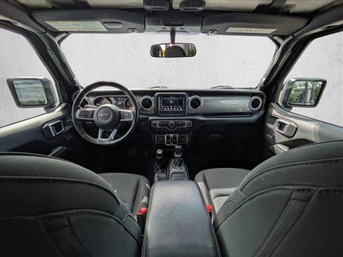 Used 2021 Jeep Wrangler Unlimited Sahara w/ Cold Weather Group image 24