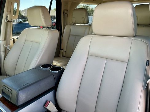 Used 2008 Ford Expedition EL Eddie Bauer image 30