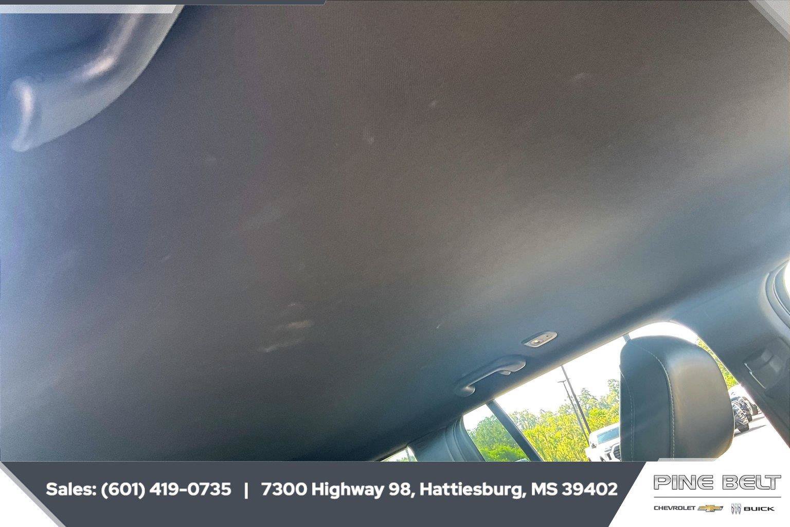 Used 2025 Jeep Grand Cherokee Altitude AWD/4WD image 16