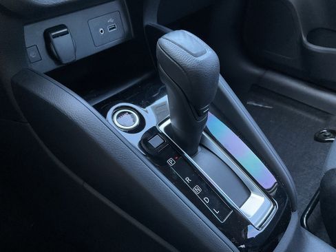 New 2025 Nissan Versa SV w/ Trunk Package image 30