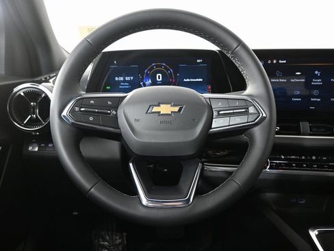 New 2026 Chevrolet Equinox LT w/ Convenience Package II image 33