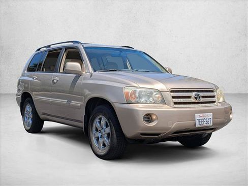 Used 2004 Toyota Highlander 4WD V6 image 3