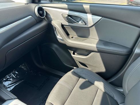 Certified 2024 Chevrolet Blazer LT w/ LPO, Floor Liner Package FWD image 29