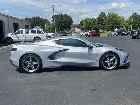Used 2026 Chevrolet Corvette Stingray Coupe w/ 1LT RWD image 4