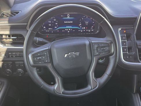 Used 2024 Chevrolet Suburban RST w/ Luxury Package image 17