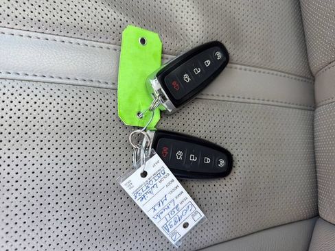 Used 2011 Lincoln MKX AWD w/ 102A Rapid Spec Order Code image 35