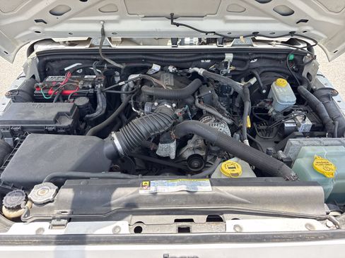 Used 2009 Jeep Wrangler X AWD/4WD image 26