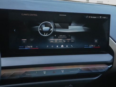 Used 2025 BMW X3 xDrive30i image 21