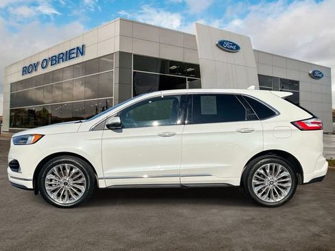 Certified 2020 Ford Edge Titanium w/ Equipment Group 301A AWD/4WD image 2