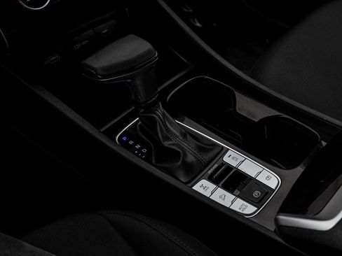 Used 2023 Hyundai Tucson SE image 25