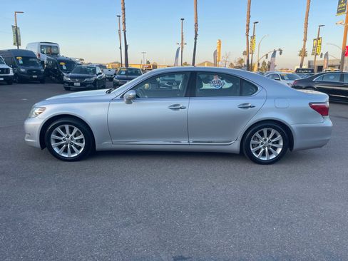 Used 2011 Lexus LS 460 LS 460 SEDAN 4D image 6