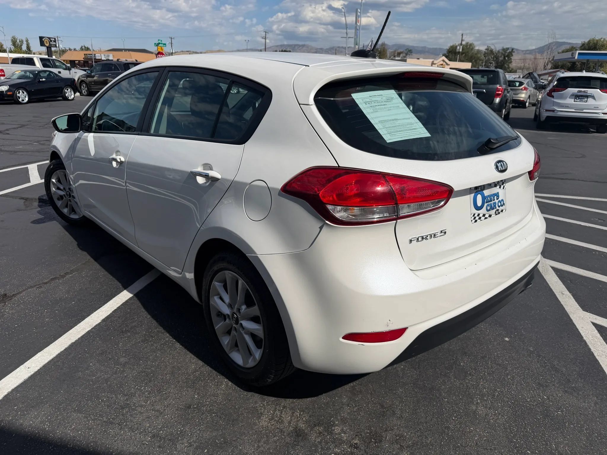 Used 2017 Kia Forte LX w/ LX Popular Plus Package FWD image 6