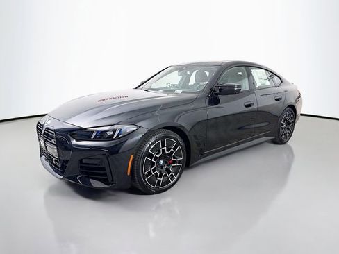 New 2026 BMW 440i xDrive w/ Premium Package AWD/4WD image 3
