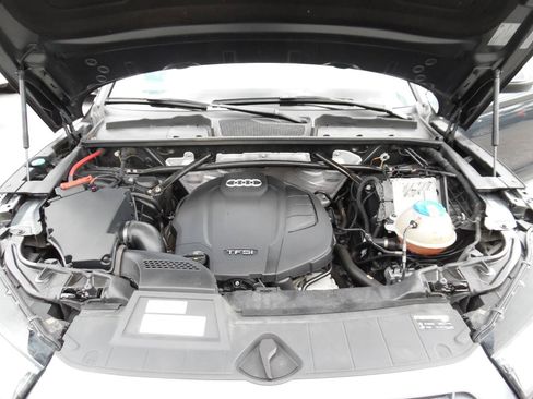 Used 2018 Audi Q5 2.0T Premium Plus w/ Premium Plus Package AWD/4WD image 28