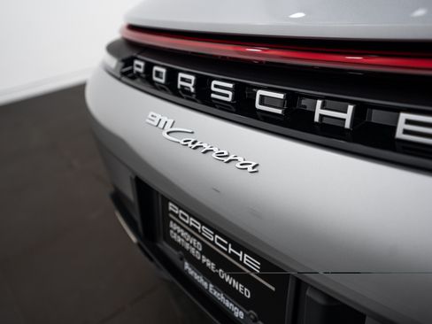 Certified 2025 Porsche 911 Carrera RWD image 25