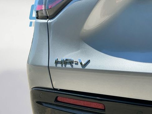 Used 2023 Honda HR-V EX-L image 19