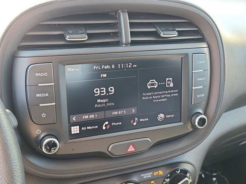 Used 2024 Kia Soul LX w/ Option Group 015 FWD image 25