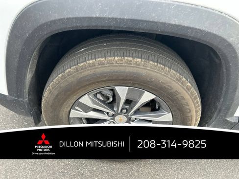 Used 2025 Chevrolet Equinox LT w/ Convenience Package II AWD/4WD image 30
