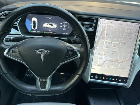 Used 2016 Tesla Model S 75 image 26