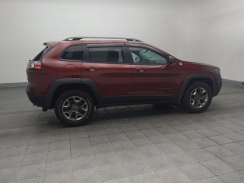 Used 2019 Jeep Cherokee Trailhawk AWD/4WD image 10