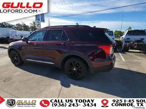 Used 2022 Ford Explorer XLT w/ Equipment Group 202A image 6