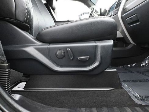 Used 2020 Ford F350 Lariat w/ Lariat Ultimate Package image 47